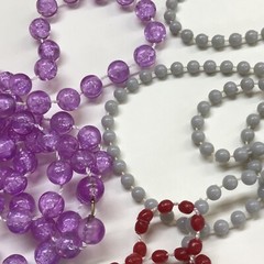 Vintage Set of 5 Plastic Beaded Necklaces Purple Green Gray 23-36″