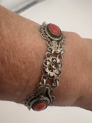 Antique 800 Silver Filigree Bracelet with Coral Cabochons 7 1/2″ Signed Etruscan