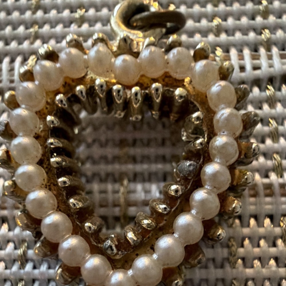 Vintage Heart-Shaped Gold White Imitation Pearl Beaded Pendant Charm