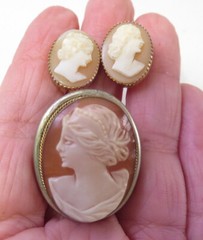 Vintage Shell Cameo Set Pin & Earrings Married Signed Coro