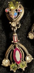Vintage 1959 Hollycraft Romantic Red And Apple Green Dangle Drop Earrings
