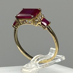 Vintage Sterling Silver 925 Gold Tone East West Red Baguette Crystal Ring Size 8