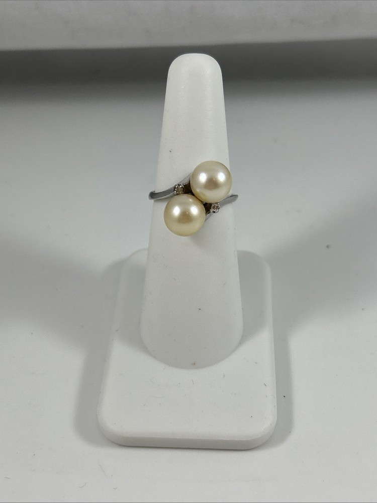 Vintage Bock-Lewis B-L 14k White Gold And Pearl Diamond Ring