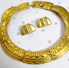 Vtg Rare Set MONET Runway EGYPTIAN Embellished GP Necklace Bracelet Earrings EXC