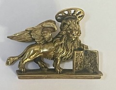 MMA Pendant Pin Lion St Mark Signed Metropolitan Museum Art Estate Jewelry 1984