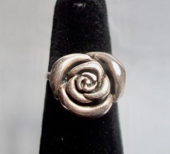 VINTAGE – ROSE FLOWER RING – SIZE – 5.25+ – STERLING