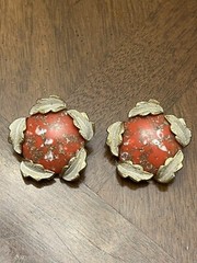 Vintage Judy Lee Earrings Round Coral Tone Cabochon Cluster Clip Ons Signed!