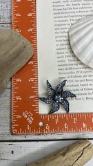 MODERN BROOCH PIN BLUE RHINESTONE DARK SILVER TONE COSTUME JEWELRY WOW 💙
