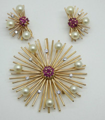 Mid Century Solid Gold Starburst Brooch & Earring Set w/ Pearls Diamonds Rb