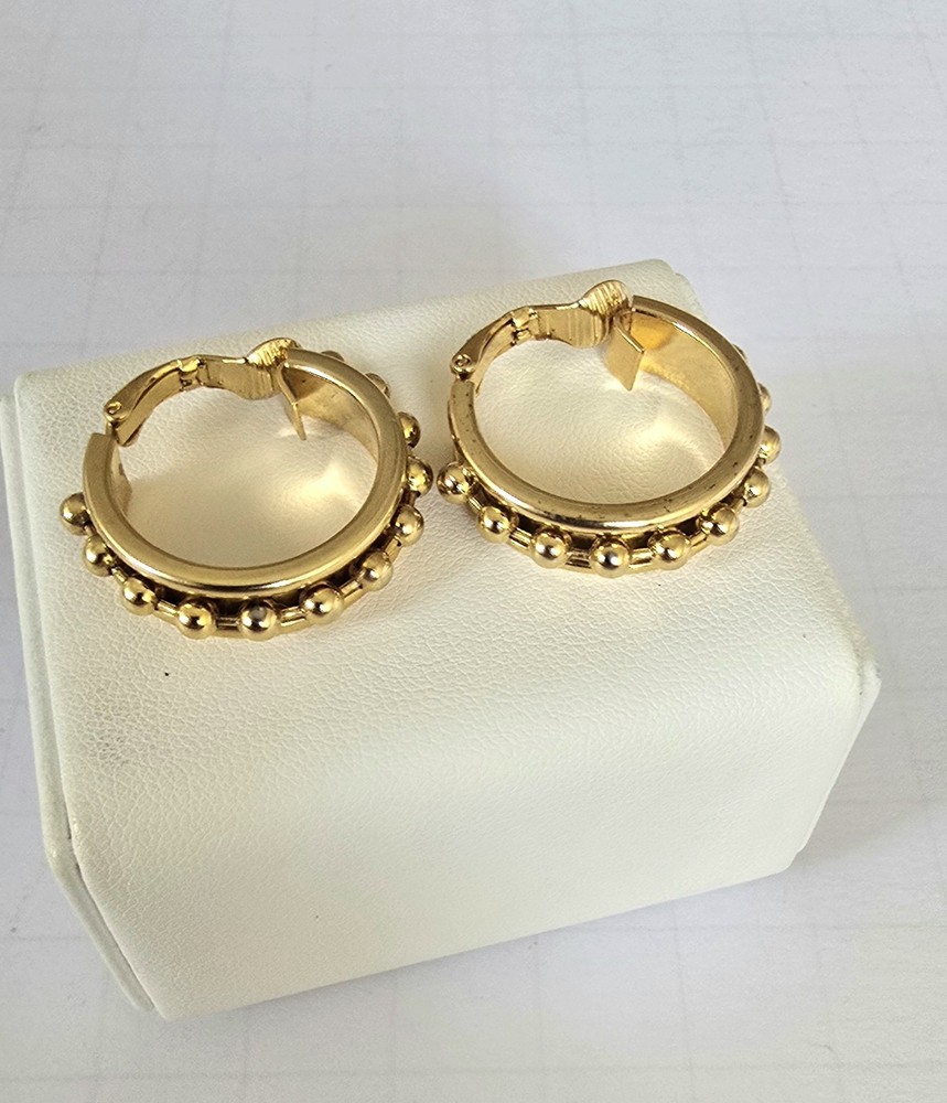 Vintage 80’s NOS Gold Tone Hoop Clip Earrings High Quality Made in USA New