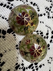 Plique-à-jour / Cloisonné style VINTAGE Enamel DOME Button PIERCED EARRINGS
