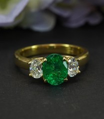 Hammerman Brothers Vintage Emerald Oval Diamond 3 Stone Ring 18K Gold