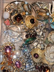 VTG Harvest Craft Repair Wear BEAUTIFUL Rhinestone Jewelry Repair High End Lot