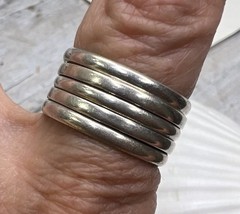 Gorgeous Band Ring Adjoined 5 Stack Sterling Silver Size 7.5 Jewelry 🤍