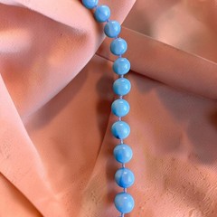 Vintage Sarah Coventry Caribbean Blue Marbled Lucite Graduated Bead Necklace 29″