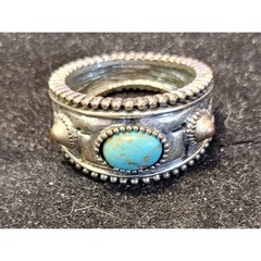 Vintage Southwestern Style Faux Turquoise Cabochon Ring Heavy Silver Plated Band
