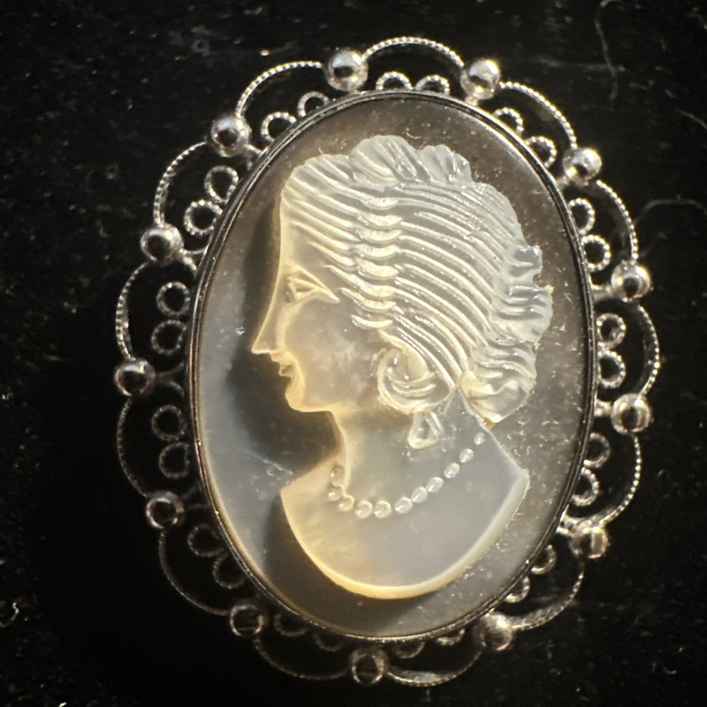 Vintage Brooch Silver Sterling Sorrento Pin Pendant Mother of Pearl Bali Cameo