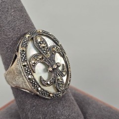 CFJ Collins Sterling Silver Fleur-De-Lis Ring Mother-Of-Pearl & Marcasite 8.25