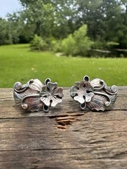 Stunning Estate Vintage Native American Signed Sterling Floral Leaf Earrings