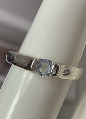 Vintage Sterling Silver 925 Signed SU Blue Topaz Flush Set Ring Size 7.5