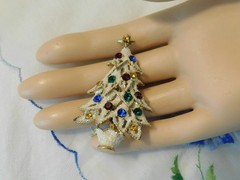 Eisenberg Ice Vintage Rhinestone Christmas Xmas Tree Signed Brooch