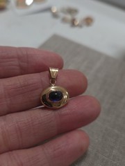 Vintage 18k Rose Gold Dark Blue Stones I.4gr