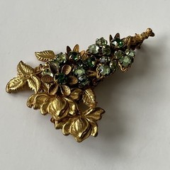 VTG Miriam Haskell Bar Brooch Green Rhinestone Floral Filigree Goldstone Signed