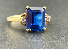 Vintage Kimberly 10K Gold, 3.7 ct Blue Tanzanite & Spinel Ring Size 6 – 2.7 gm