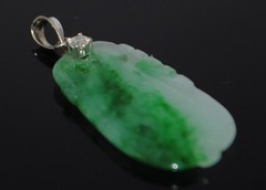 Vintage 14ct White Gold Jade & Diamond Pendant (FREE AUSTRALIAN POST)