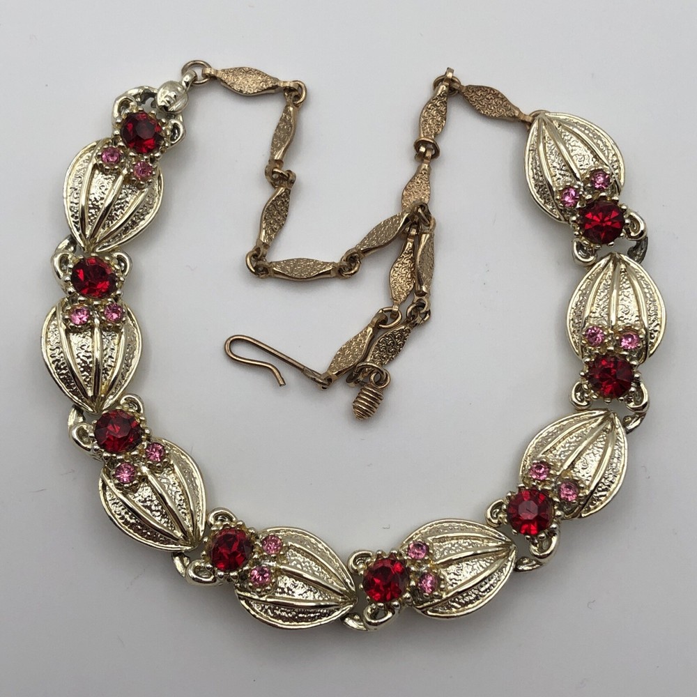 Vintage Red Pink Rhinestone Gold Tone Necklace