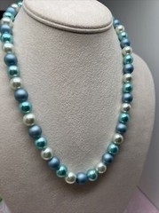 Vintage Blue White Faux Pearl Beaded 18” Necklace 5727