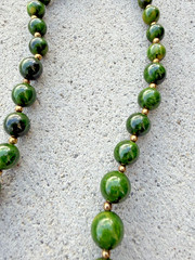 Vintage Bakelite Catalin Chunky Boho Necklace 27” 76.9g Tested Green Beads Deco