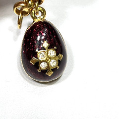 Faberge 5 Egg Bracelet The Museum Company Gold Plated Pewter Jewel Tones