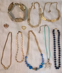 Antique & Vintage 50+ Lot Of Necklaces & Varies Designs & Quality.