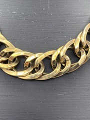 VINTAGE Sperry Chunky GOLD-TONE CURB LINK 15in NECKLACE – HEAVY Statement Runway