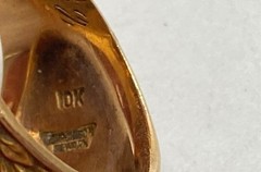Vintage 1948 St. Michael’s Diocesan High School 10K Gold Carnelian Ring Sz 6.25