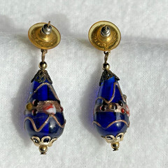 Vntg Murano Venetian Glass Wedding Cake Cobalt Blue Dangle Bullet Back earrings0