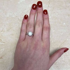 A beautiful Round Cut Lab Created Diamond solitaire Engagement 925 Silver Ring