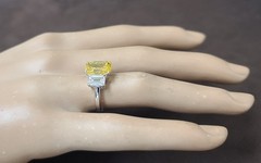 14k Yellow Gold Engagement Ring 2.66CT.Lab Grown Yellow Diamond Radiant Shape