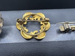 Antique Victorian Brooch Lot of 5 | Chinese Kingfisher Feather Jewelry | Enamel