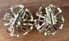 VTG 1968 Sarah Coventry Aurora Borealis Rhinestone Flower Brooch Earrings Set