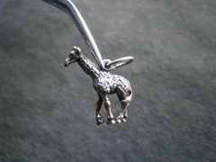 Giraffe Vintage Shiny Solid Sterling Silver Bracelet Charm Pendant 2.0g