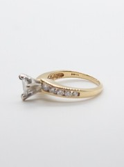 Designer $5000 1.50ct Trillion Cut Diamond 18k Yellow Gold Wedding Ring