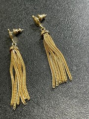 Vintage 2” Gold Tone Chain Tassel Dangle Earrings