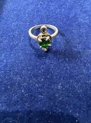 Vintage Sterling Silver Simulated Green Round Shape Gem Stone Ring Size 7