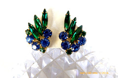 RARE VINTAGE JULIANA D&E BLUE & GREEN MARQUISE RHINESTONE NECKLACE EARRINGS SET