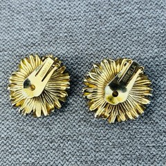 Marvella Enameled Gold Tone Rhinestone Daisy Clip On Earrings Vintage 1960’s MCM