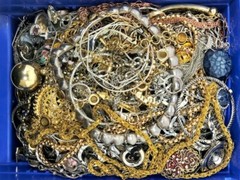 3 Pound Unsorted Huge Lot VTG Jewelry Vintage New Junk + Wear Resell Tangled In