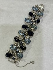 ROBERT Vtg. Bracelet. 1940s. Stunning! Good Condition!