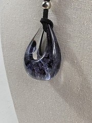 Beautiful Vintage Murano Glass Tear Drop Pendant Necklace – Purple & Black Italy